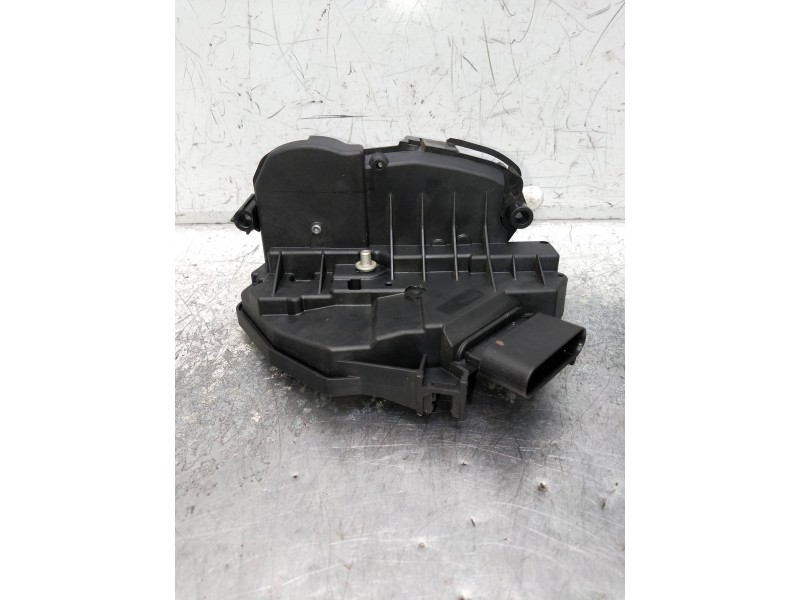 Recambio de motor cierre centralizado delantero izquierdo para ford focus turn. referencia OEM IAM BM5AA21813AG  5P