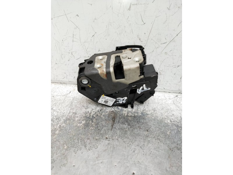 Recambio de motor cierre centralizado trasero derecho para ford focus turn. referencia OEM IAM BM5AA26412AG  5P