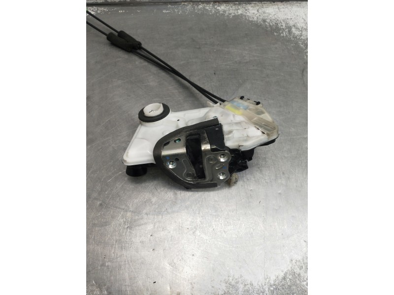 Recambio de motor cierre centralizado delantero izquierdo para toyota aygo referencia OEM IAM   5P