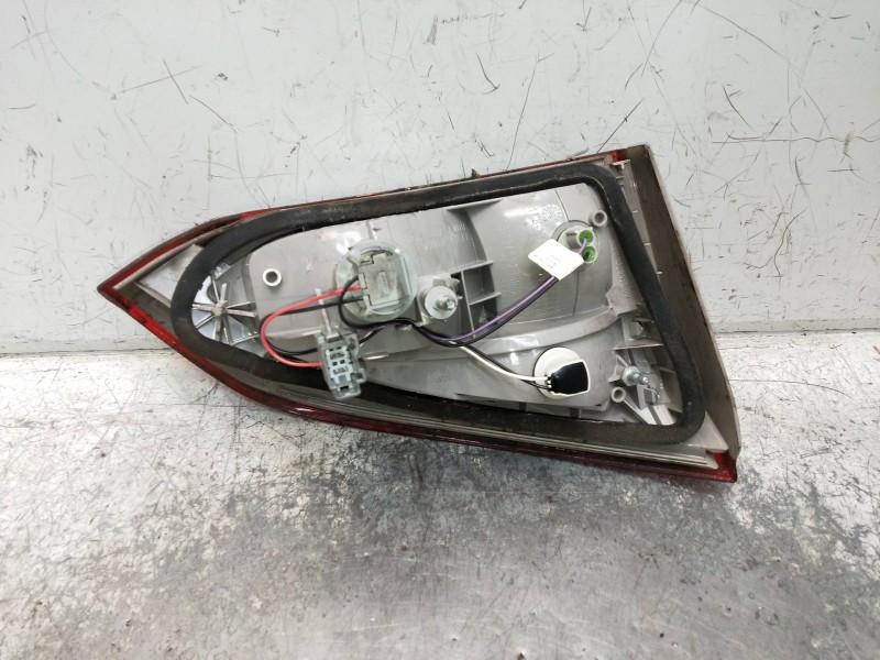 Recambio de piloto trasero derecho interior para ford focus turn. referencia OEM IAM F1EB13A602BA  