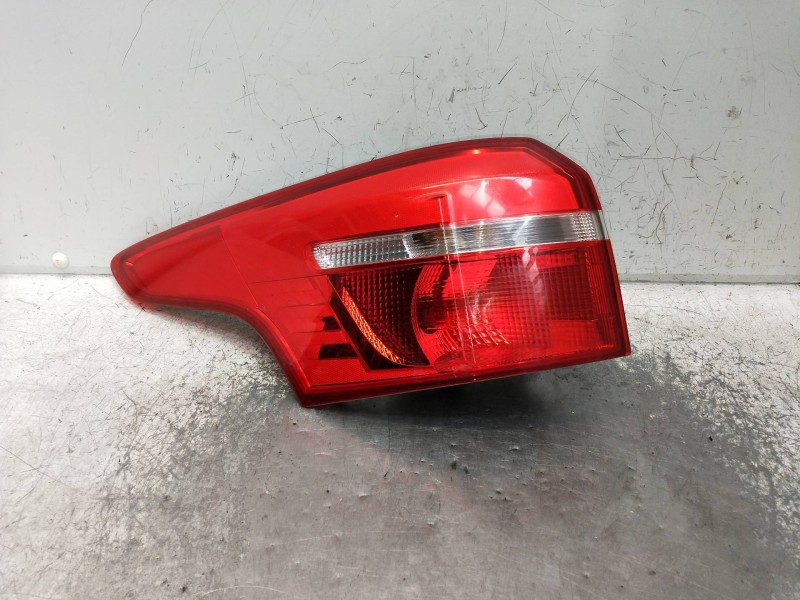 Recambio de piloto trasero izquierdo para ford focus turn. referencia OEM IAM F4EB13405DB  