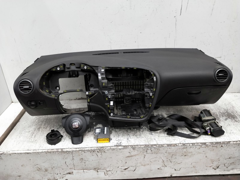 Recambio de kit airbag para seat leon (1p1) referencia OEM IAM 5N0959655A 391135 