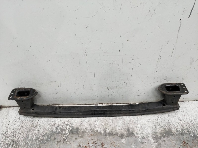 Recambio de refuerzo paragolpes trasero para ford focus turn. referencia OEM IAM KA99764000204  