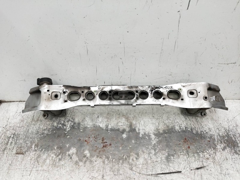 Recambio de refuerzo paragolpes delantero para ford focus turn. referencia OEM IAM   