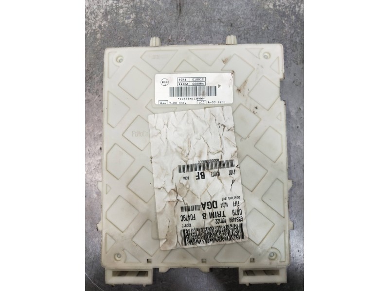 Recambio de caja reles / fusibles para ford focus turn. referencia OEM IAM 30S58KD13F06  