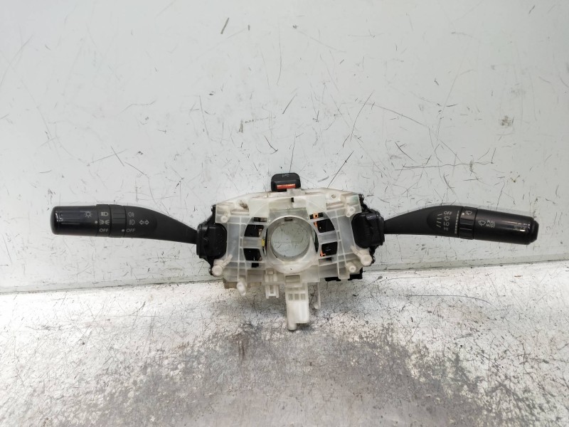 Recambio de mando luces para subaru legacy berl. b13 (bl) 2.0 diesel cat referencia OEM IAM 83461A41  