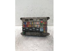 Recambio de caja reles / fusibles para land rover freelander referencia OEM IAM UWC500211 27VTCCU 53070143B