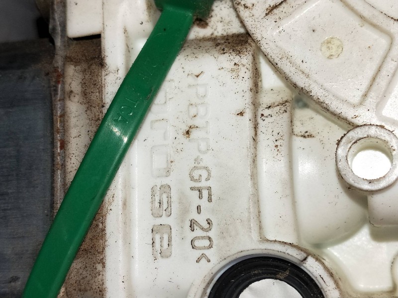 Recambio de elevalunas delantero derecho para land rover freelander referencia OEM IAM PBTPGF20  5P