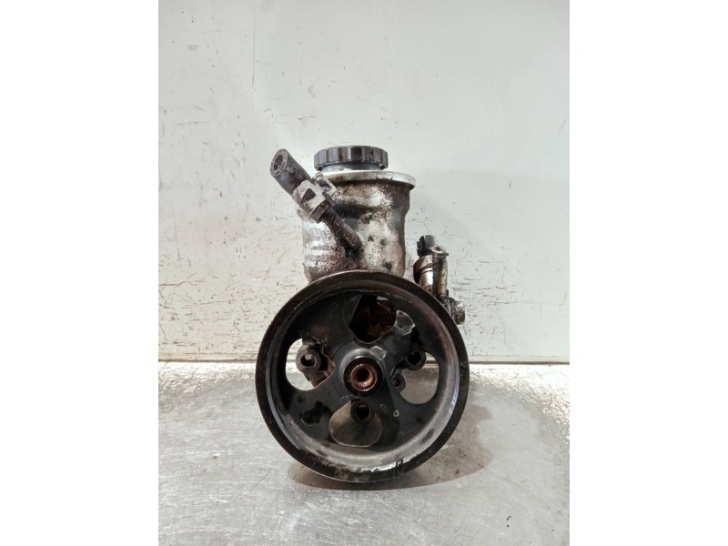 Recambio de bomba direccion para toyota corolla verso (r1) referencia OEM IAM   