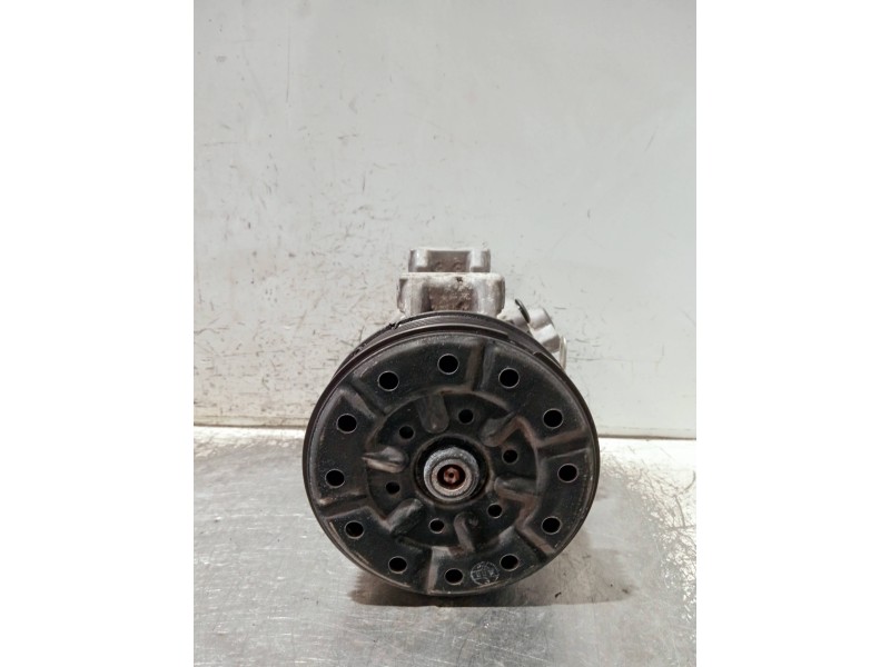 Recambio de compresor aire acondicionado para toyota corolla verso (r1) referencia OEM IAM GE4472601744  