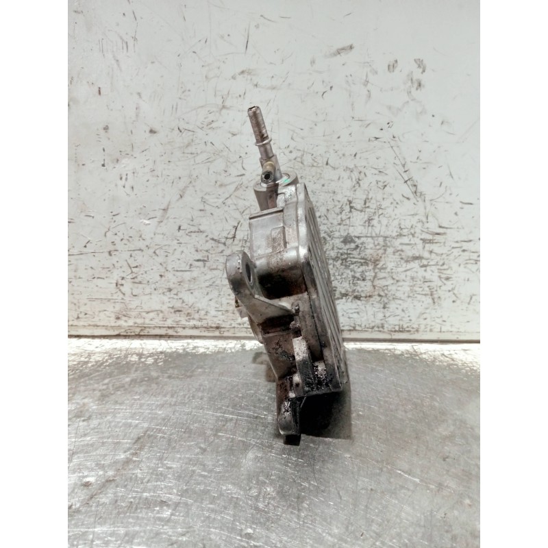 Recambio de depresor freno / bomba vacio para toyota corolla verso (r1) referencia OEM IAM 18090699  