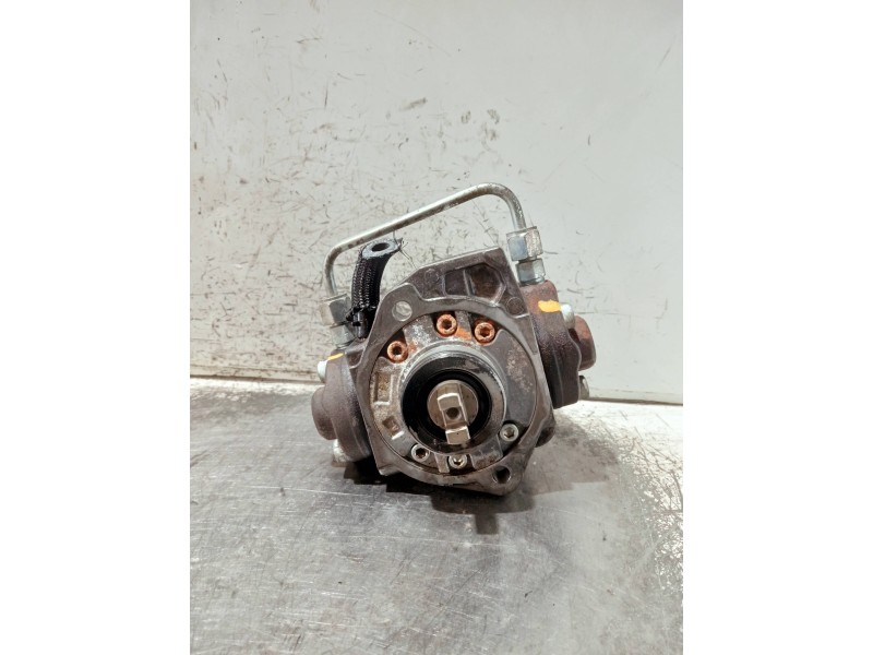 Recambio de bomba inyeccion para toyota corolla verso (r1) referencia OEM IAM 221000R010 HU2940000314 DENSO