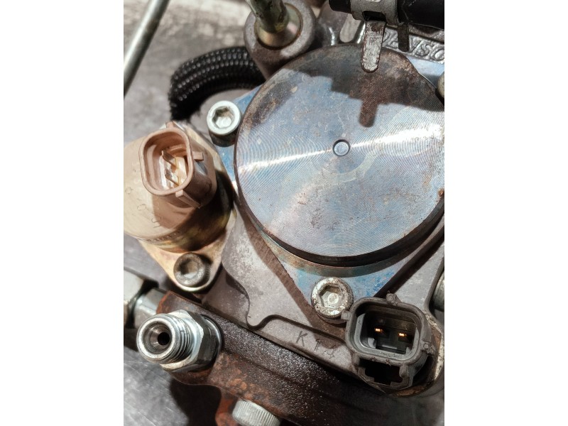 Recambio de bomba inyeccion para toyota corolla verso (r1) referencia OEM IAM 221000R010 HU2940000314 DENSO