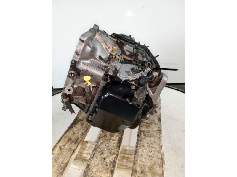 Recambio de caja cambios para volvo s60 berlina 2.4 d referencia OEM IAM 5550SN 8667365 03AV5595577 AUTOMATICO