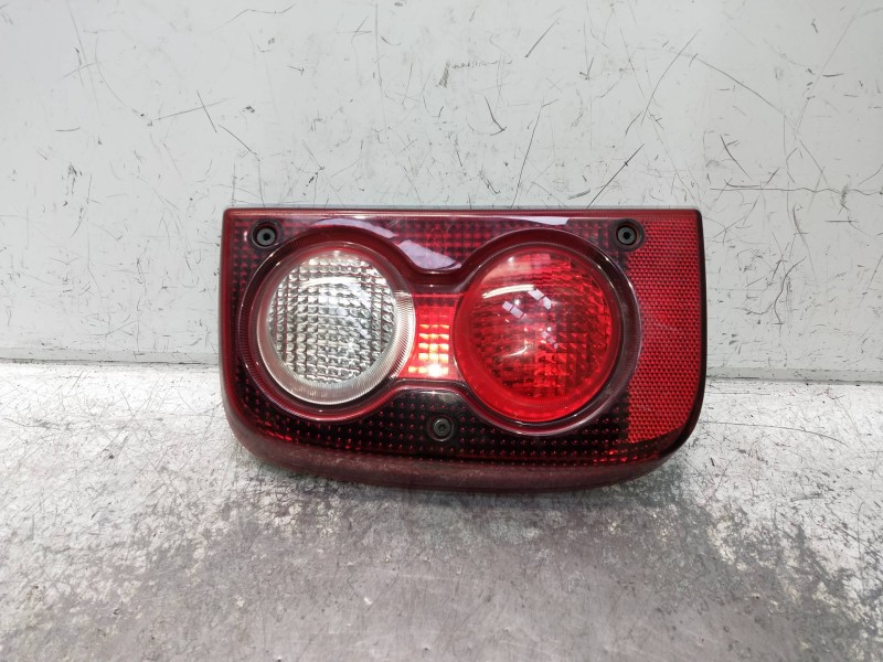 Recambio de piloto trasero izquierdo para land rover freelander referencia OEM IAM FXV500  