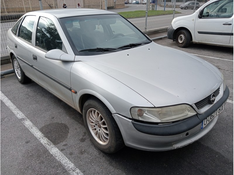 opel vectra b berlina del año 1997