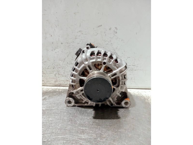 Recambio de alternador para opel corsa f referencia OEM IAM 9835689480 2740473F FG12T163