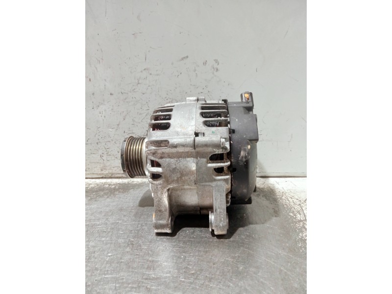 Recambio de alternador para opel corsa f referencia OEM IAM 9835689480 2740473F FG12T163