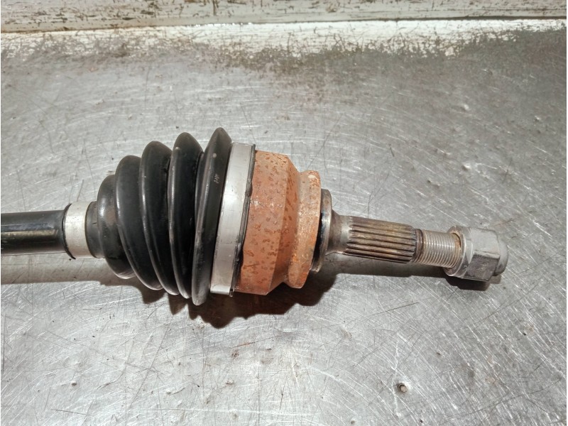 Recambio de transmision delantera izquierda para opel corsa f referencia OEM IAM 9836034380  