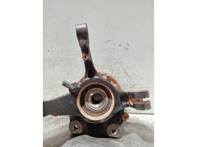 Recambio de mangueta delantera derecha para opel corsa f referencia OEM IAM   