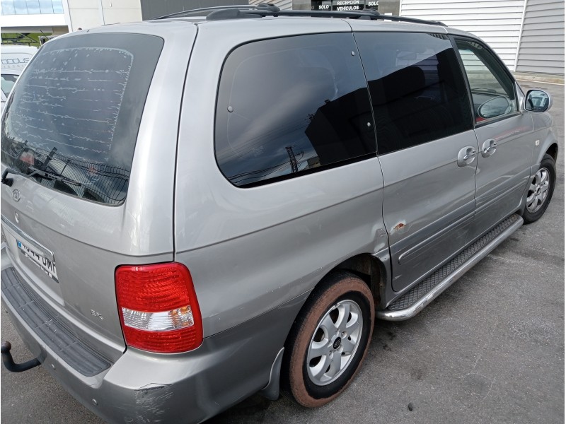 kia carnival ii del año 2005