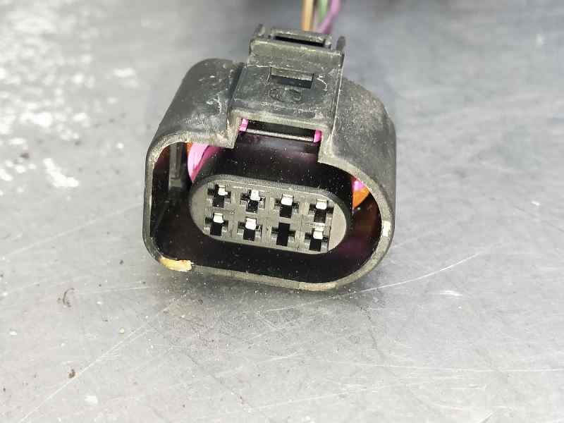 Recambio de retrovisor derecho para seat leon (1p1) referencia OEM IAM   ELECTRICO