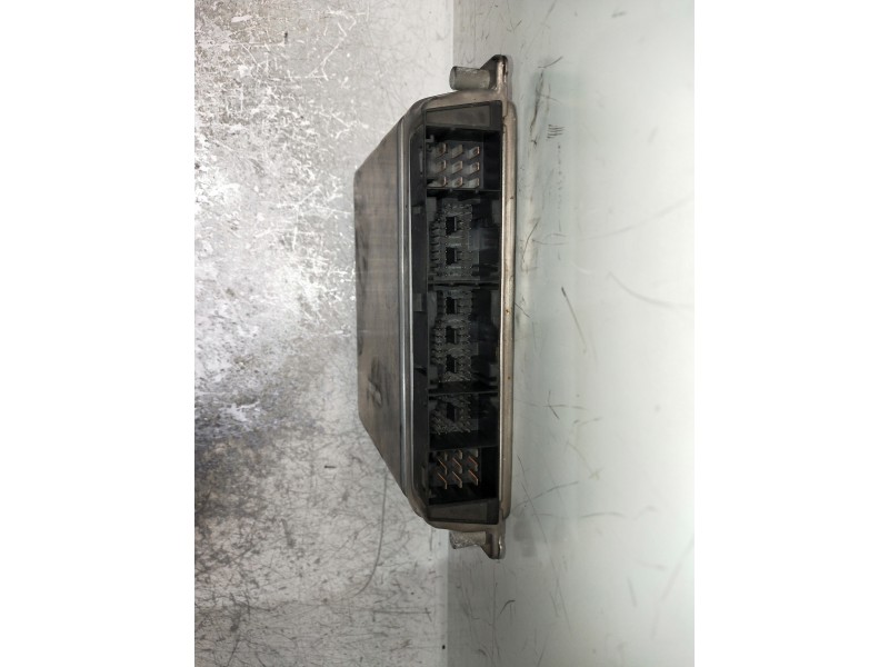 Recambio de centralita motor uce para mercedes clase m (w163) referencia OEM IAM A6121531779 0281010546 1842574410421