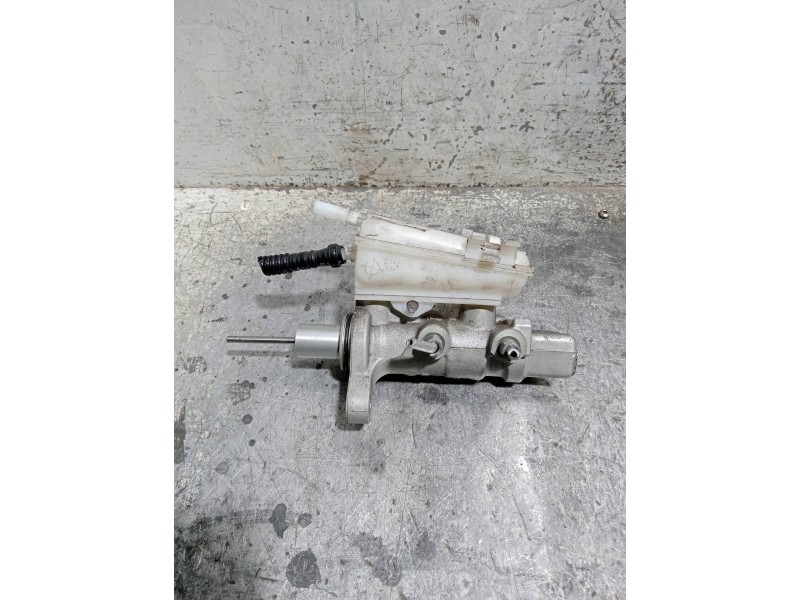 Recambio de bomba freno para renault zoe referencia OEM IAM 0204720867  