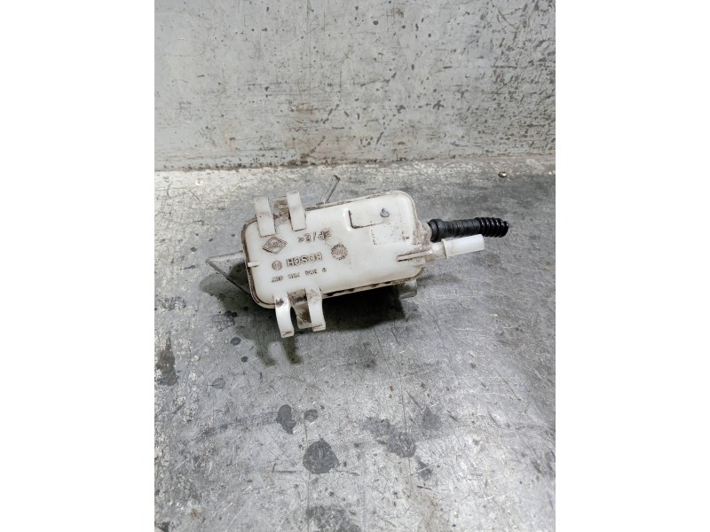 Recambio de bomba freno para renault zoe referencia OEM IAM 0204720867  