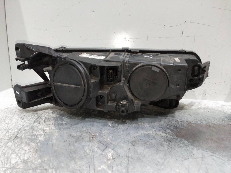 Recambio de faro derecho para citroen c4 picasso referencia OEM IAM 9675974980 580031750000471909999 