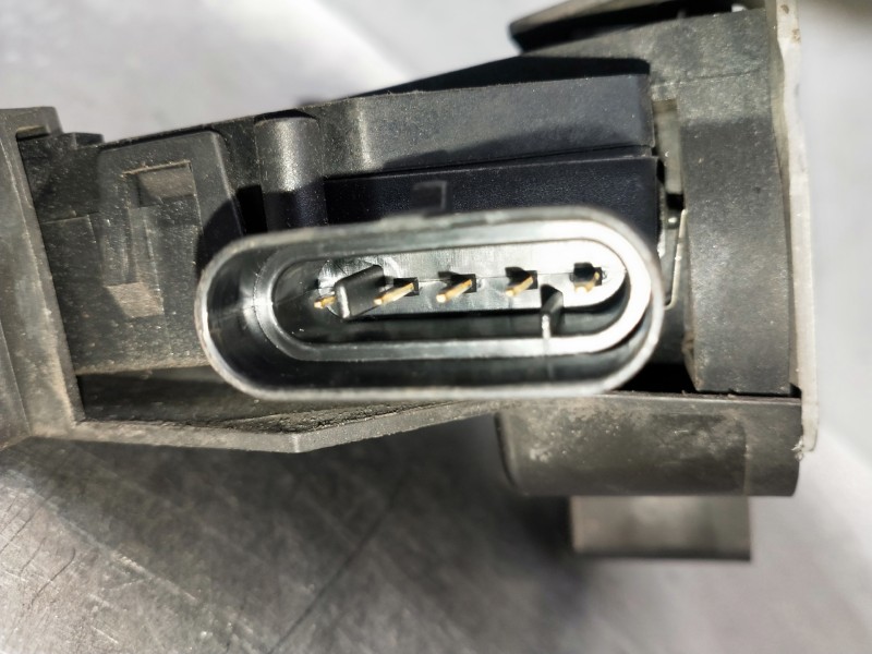 Recambio de motor cierre centralizado delantero derecho para mercedes clase m (w163) referencia OEM IAM 1637202835 5908R7 5P