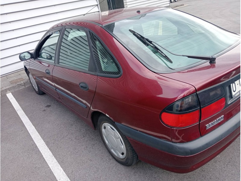 renault laguna (b56) del año 1995
