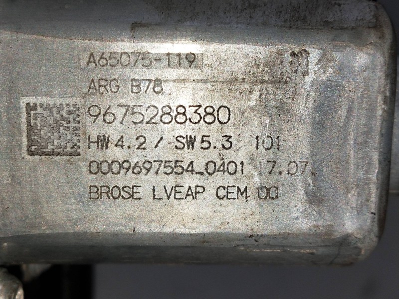 Recambio de elevalunas trasero izquierdo para citroen c4 picasso referencia OEM IAM 9675288980  5P