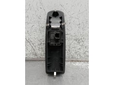 Recambio de mando elevalunas delantero derecho para renault laguna grandtour iii 2.0 dci referencia OEM IAM 809600004R  5P 2