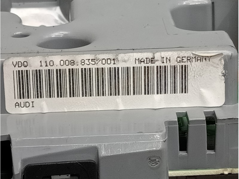Recambio de cuadro instrumentos para audi a4 berlina (b5) 1.9 tdi referencia OEM IAM 110008835001  