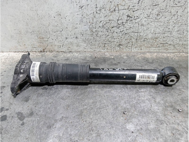Recambio de amortiguador trasero derecho para opel corsa f referencia OEM IAM 9837466880  
