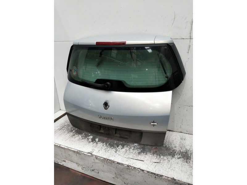 Recambio de porton trasero para renault scenic ii referencia OEM IAM   5P