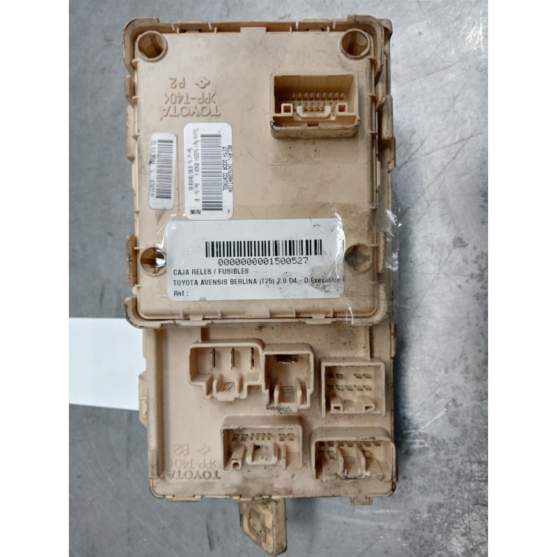 Recambio de caja reles / fusibles para toyota avensis berlina (t25) 2.0 d4-d executive berlina (5-ptas.) referencia OEM IAM 0709