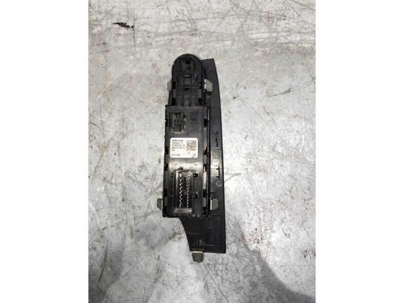 Recambio de mando elevalunas delantero izquierdo para citroen c4 picasso referencia OEM IAM 96788281ZD  5P