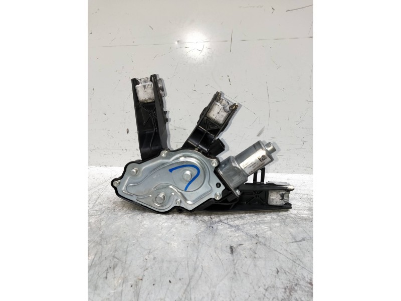 Recambio de motor limpia trasero para citroen c4 picasso referencia OEM IAM 9677680580 0390208008 