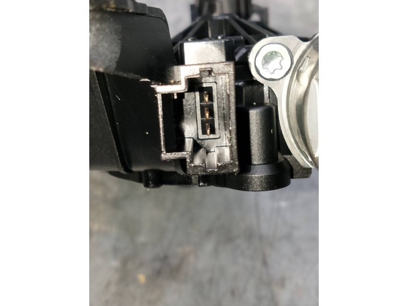 Recambio de motor limpia trasero para citroen c4 picasso referencia OEM IAM 9677680580 0390208008 