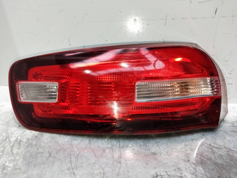 Recambio de piloto trasero derecho para citroen c4 picasso referencia OEM IAM   