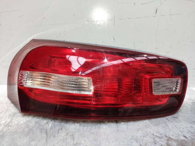 Recambio de piloto trasero izquierdo para citroen c4 picasso referencia OEM IAM   