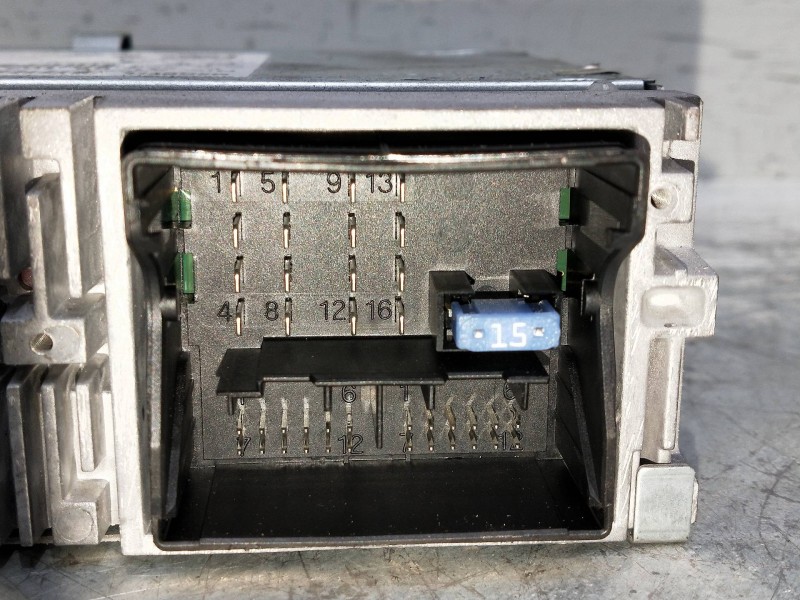 Recambio de sistema audio / radio cd para citroen c4 picasso referencia OEM IAM 9810485780  