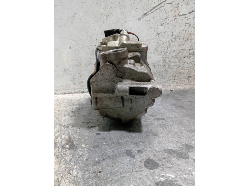 Recambio de compresor aire acondicionado para audi a4 berlina (8e) referencia OEM IAM 4472209590  