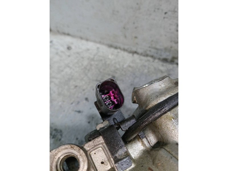 Recambio de compresor aire acondicionado para audi a4 berlina (8e) referencia OEM IAM 4472209590  