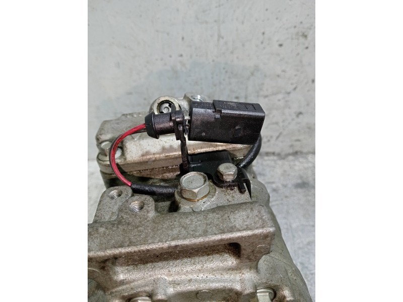 Recambio de compresor aire acondicionado para audi a4 berlina (8e) referencia OEM IAM 4472209590  