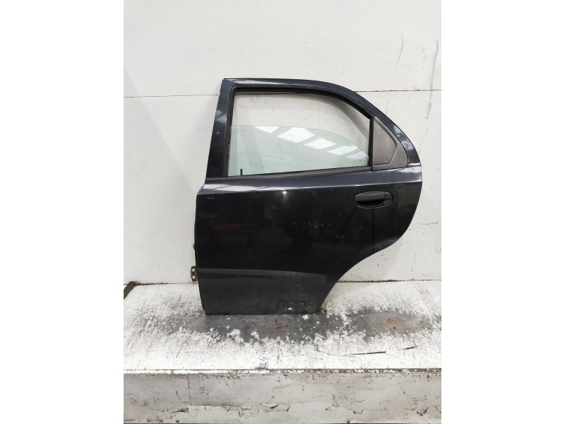 Recambio de puerta trasera izquierda para chevrolet kalos referencia OEM IAM   4P