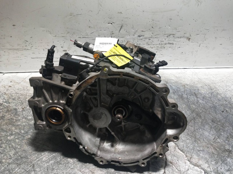 Recambio de caja cambios para kia rio 1.5 crdi referencia OEM IAM P51763036980  