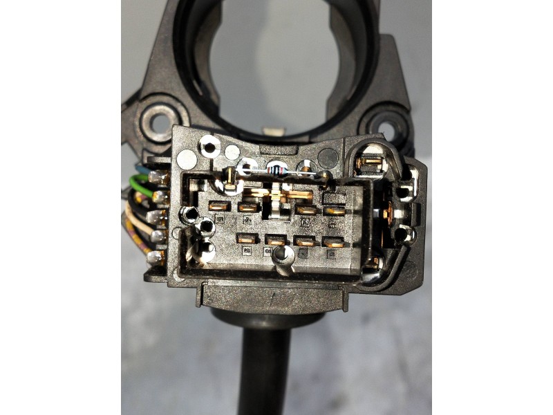 Recambio de mando limpia para mercedes vaneo (w414) furgoneta compacta referencia OEM IAM 1684540110  